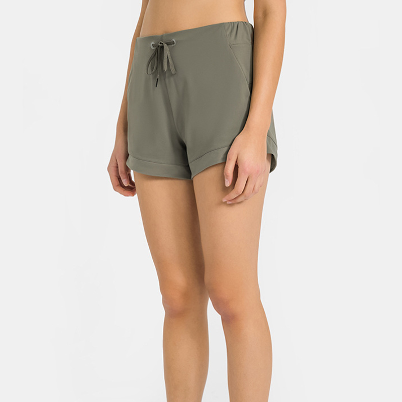 NWT Short Workout Shorts Athletic Gym Shorts Running Yoga Shorts for Women Girls with Phone Pockets