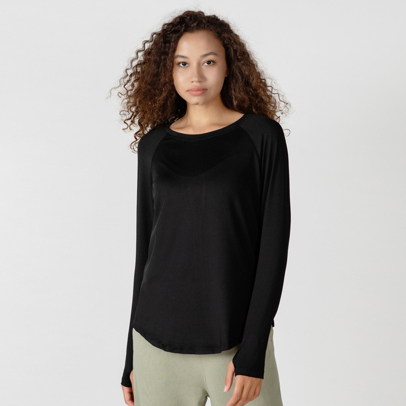 Women's Long Sleeve Loose Fitted Crewneck Solid Color Basic Tops