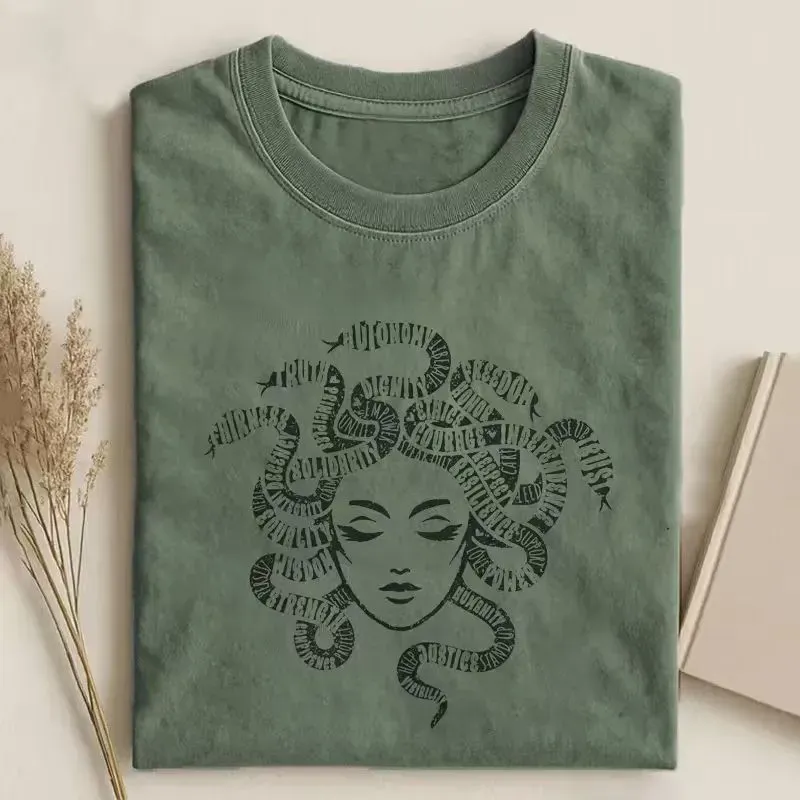 Medusa Resist T-shirt