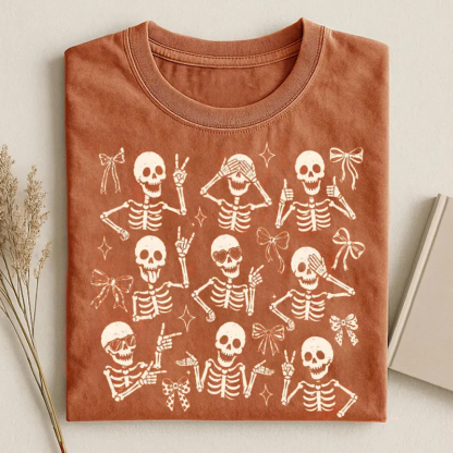 Retro Halloween Funny Skeleton Bow T-shirt