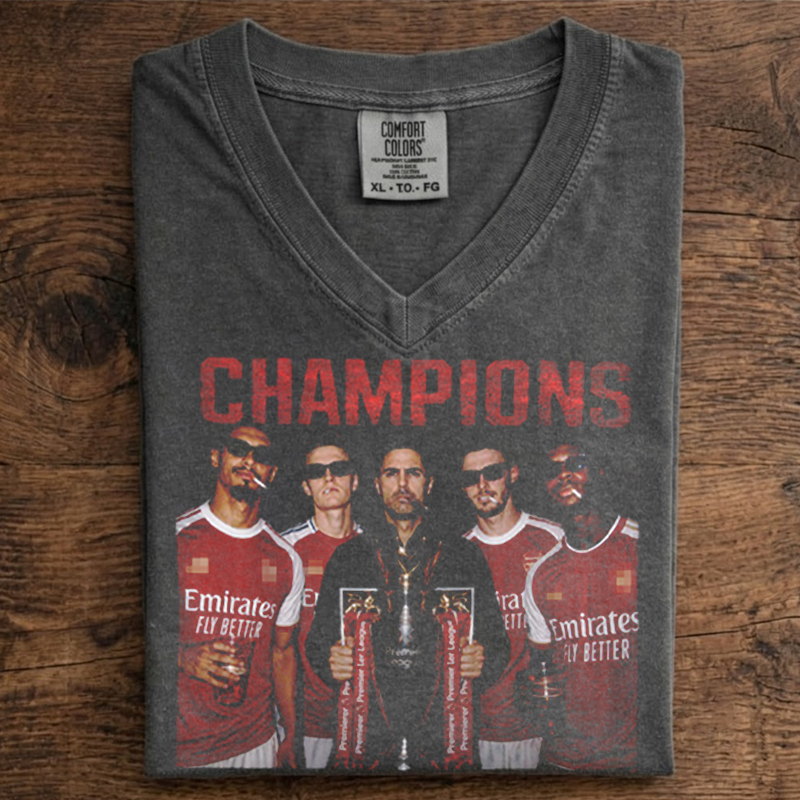 Arsenal Champions Unisex V-neck T-shirt 