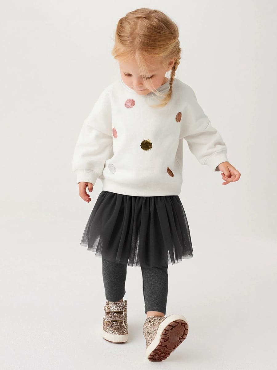 Sparkle & Comfort: Girls 2pcs Sequined Cotton Sweatshirt & Culotte Set