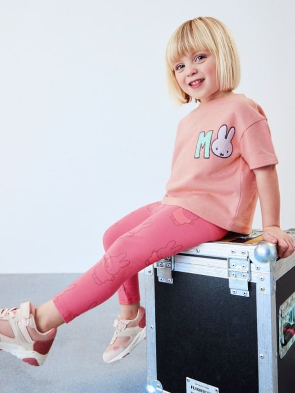 2-piece Kid Girls Bunny and Lettering Print Cotton Tee & Pants Set