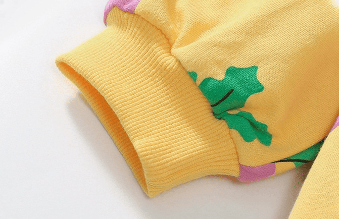 Adorable 2-Piece Cotton Carrot Print Sweatshirt & Pants Set for Girls
