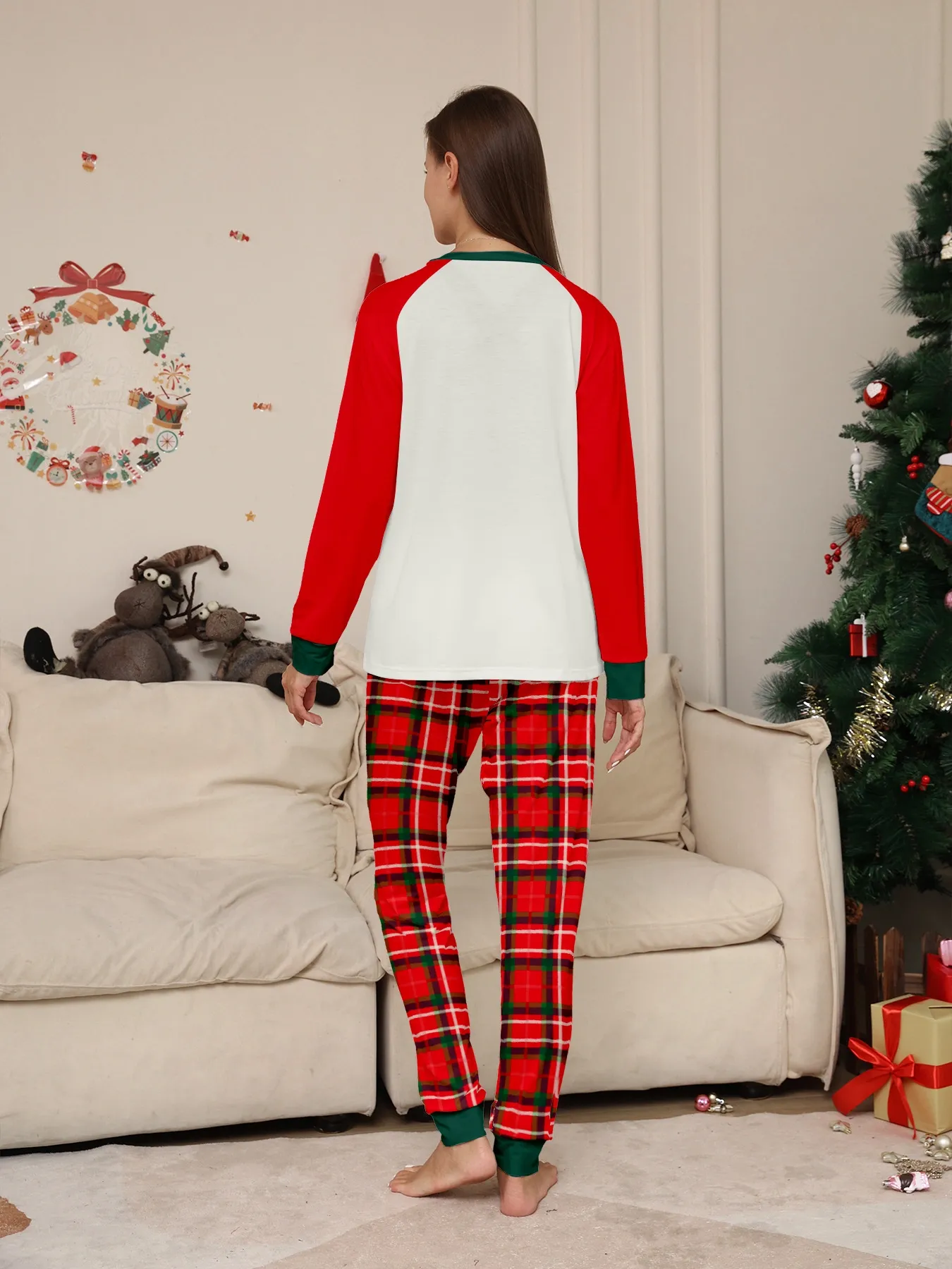 Family Matching Christmas Tree Letter Print Pajamas Set