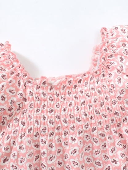 Little Maven Girls Floral Print Cotton Balloon Sleeve Tee