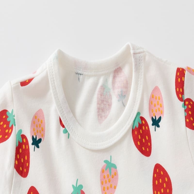 Little Maven Girls Strawberry Print Cotton Short Sleeve Dress