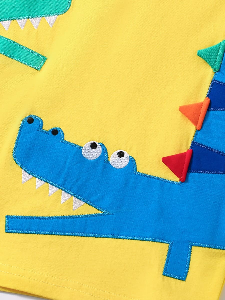 Kid Boy 2-Piece Cotton Short-Sleeve Shorts Set with Crocodile Appliqué
