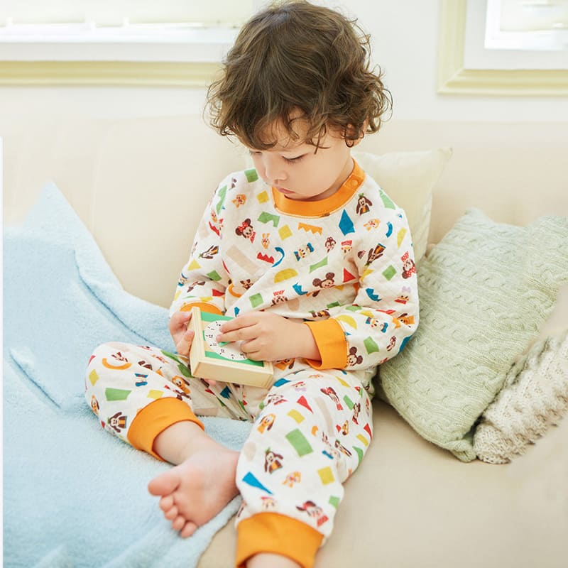 Little Maven Kid Boys Pure Cotton Air Layer Warm Pajamas Set
