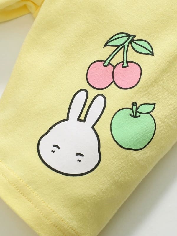 Kid Girls 2-Piece Bunny & Fruit Print Cotton Tee & Shorts Set