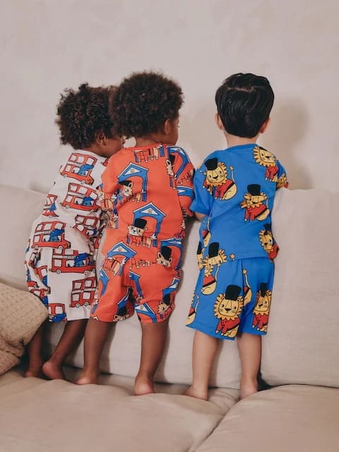 Little Maven Boys Cartoon Print Cotton 2pcs Short Sleeve & Shorts Set