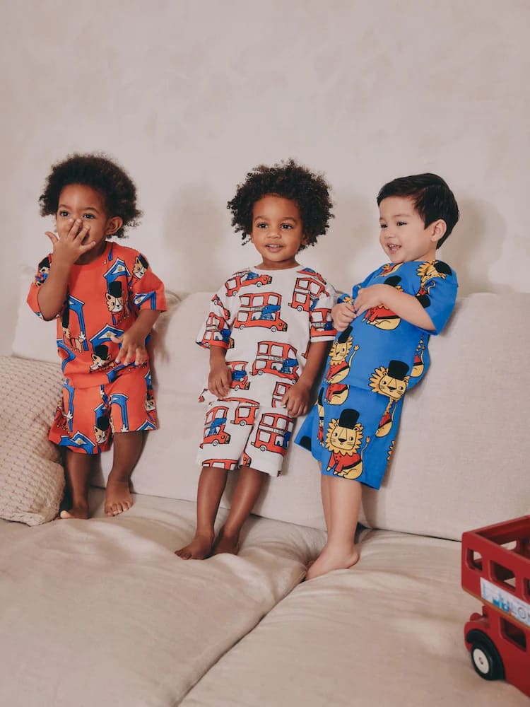Little Maven Boys Cartoon Print Cotton 2pcs Short Sleeve & Shorts Set