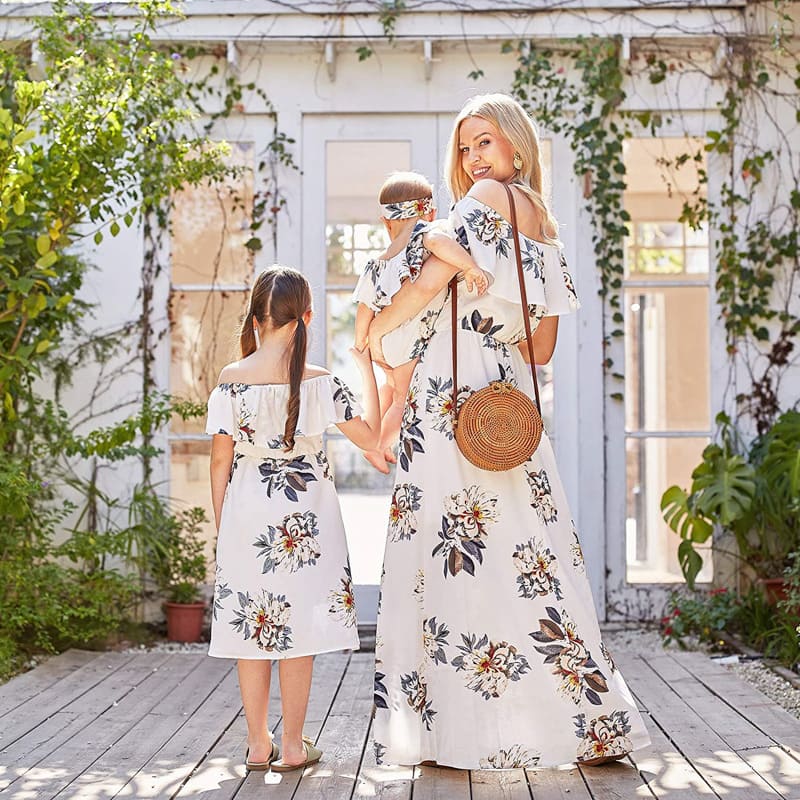 Mommy and Me Outfit Off-shoulder printed chiffon mother-daughter dress