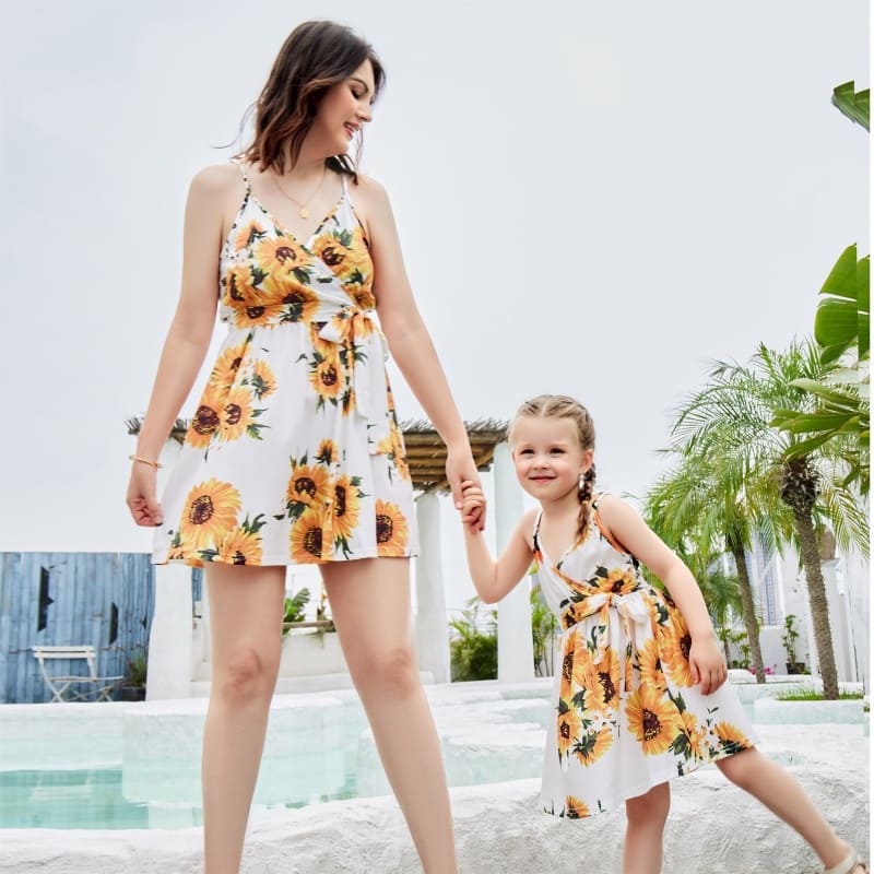 Sunflower Bliss Mommy and Me Dresses-Effortlessly Stylish