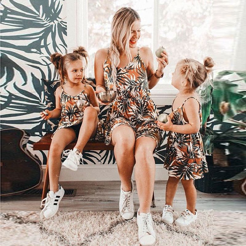 Mommy and Me outfits Boho holiday print parent-child suspender dress