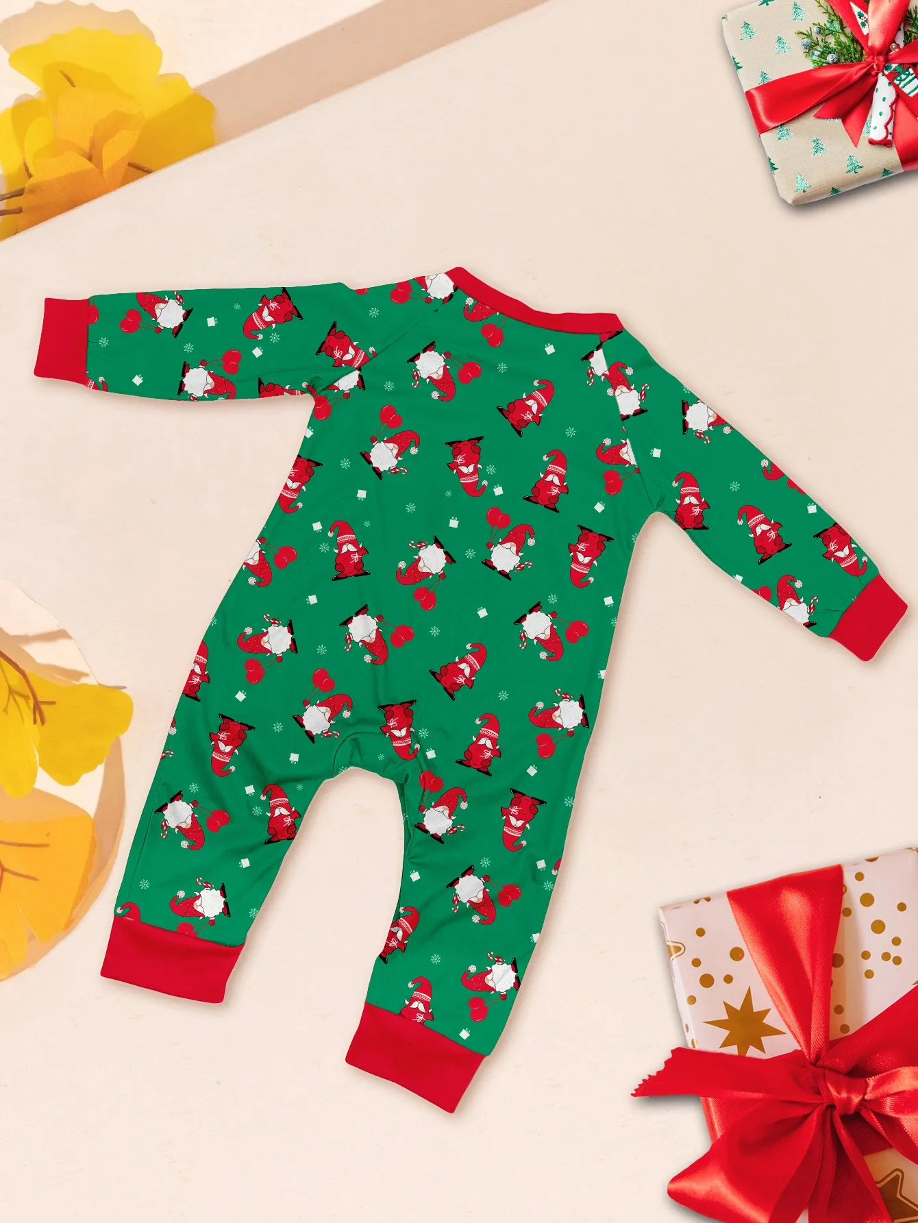 Christmas Family Pajamas Santa Claus print pajama set