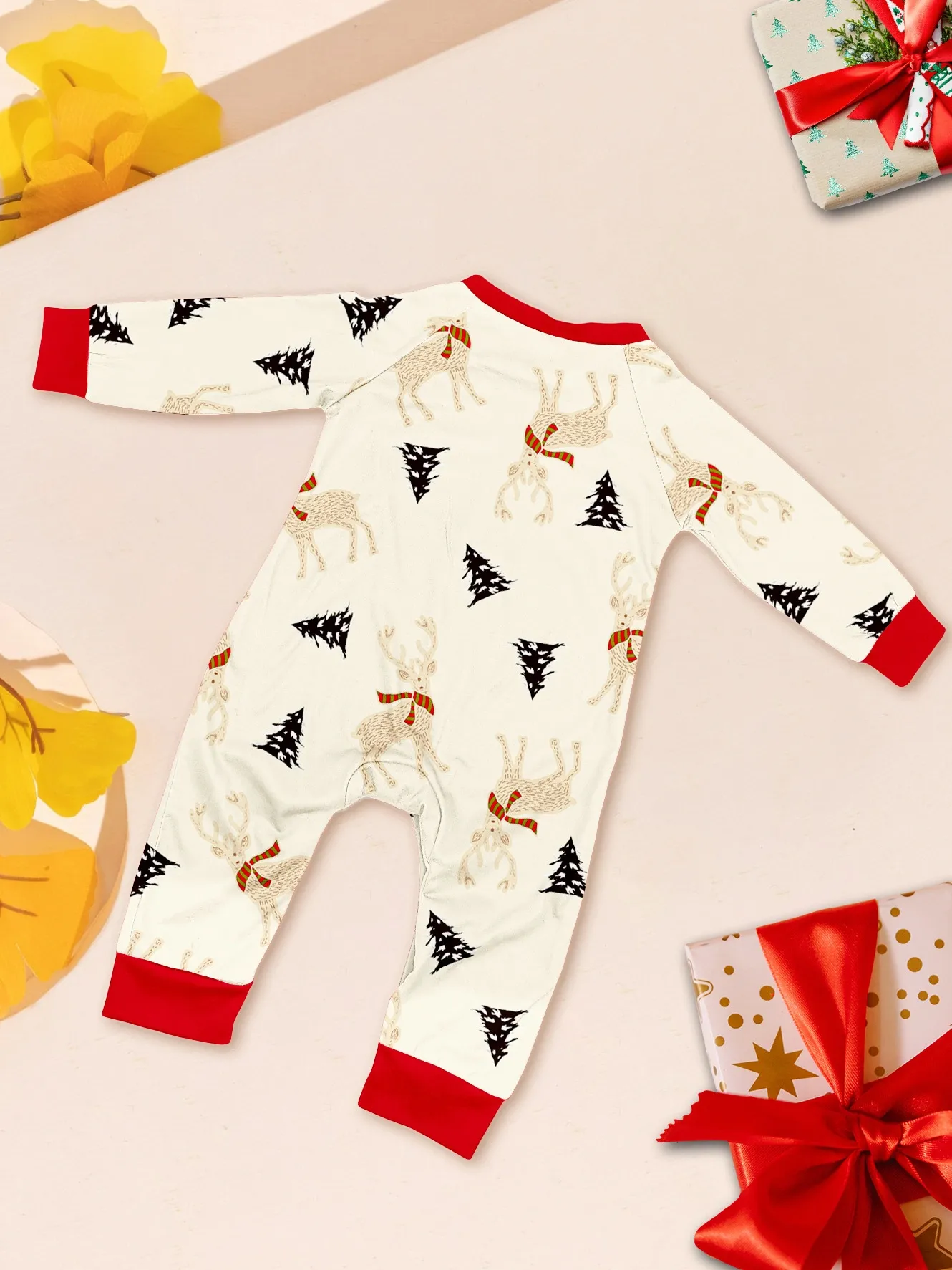 Christmas Family Pajamas White Deer Patchwork Trendy Print Pajamas Set