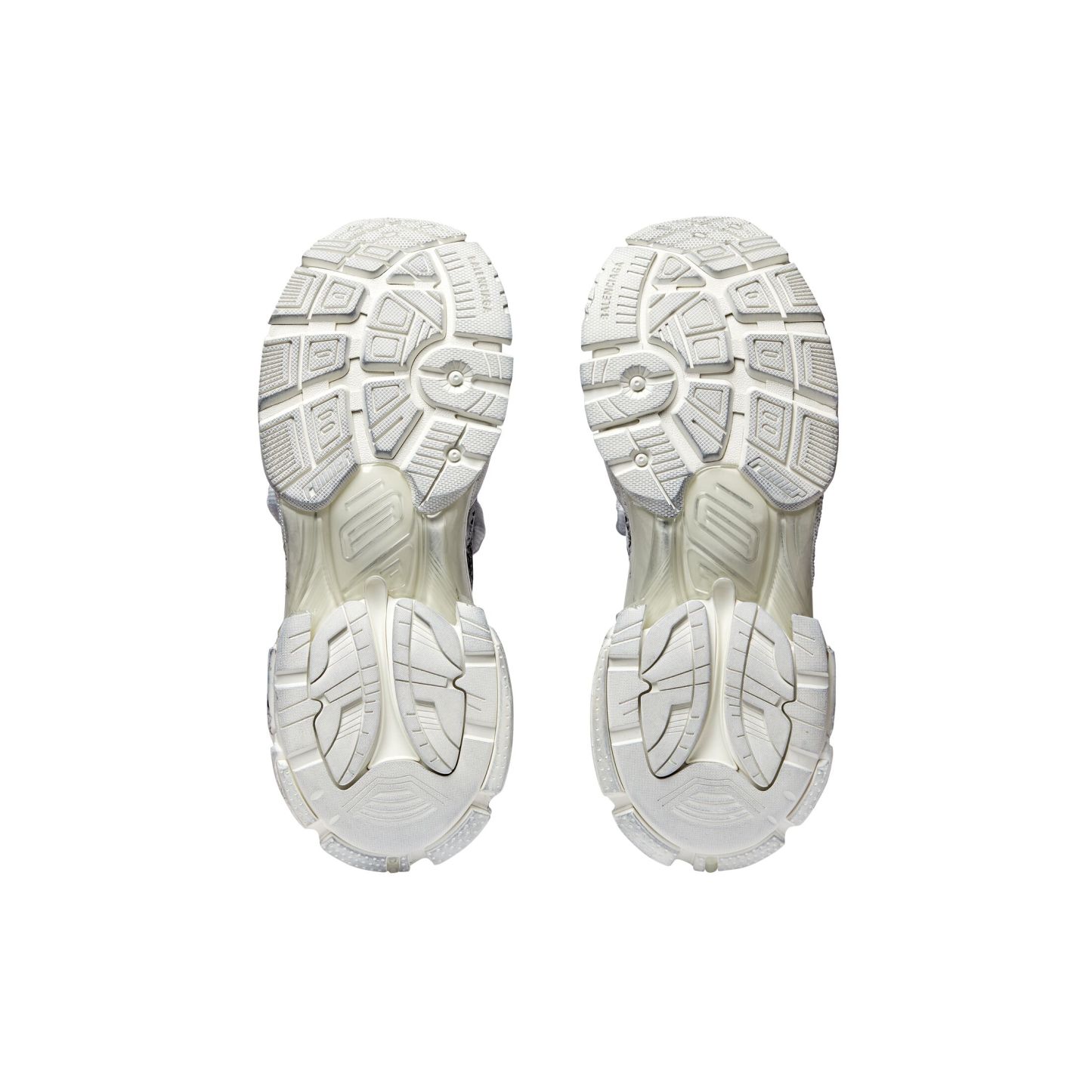 WOMEN'S RUNNER GRAFFITI SNEAKER IN WHITE