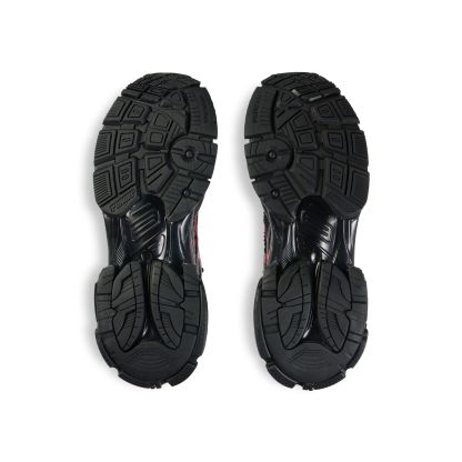 MEN'S RUNNER GRAFFITI SNEAKER IN BLACK