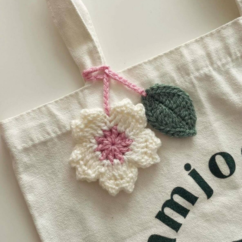 Sakura flower Amigurumi Crochet Keychain