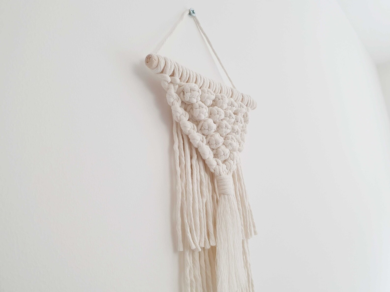 Small macrame wall hanging Boho nursery decoration Home decor 