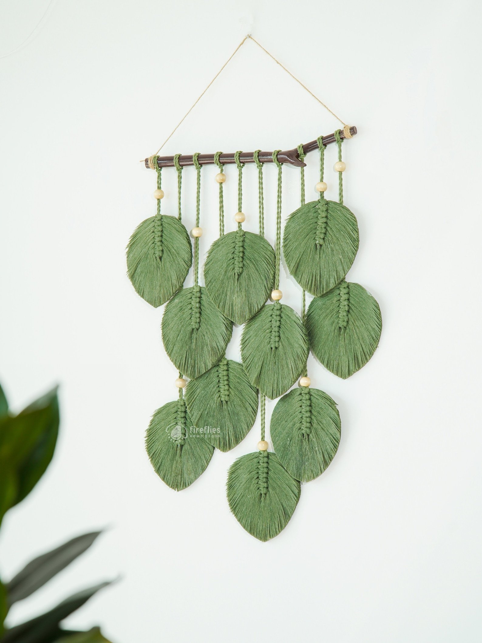 Macrame Leaf Wall Hanging for Boho Decor, Green Wall Hanging, Farmhouse Wall Art, Botanical Wall Art, Variegated Macrame Leaf, New Home Gift