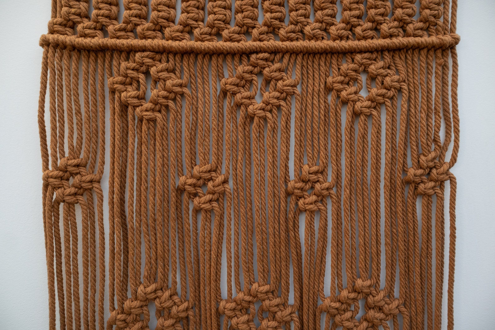 Brown Macrame Wall Hanging, Boho Living Room Decor,Tapestry, Wall Decor, Modern Macrame, Knotted Tapestry,Home Accessories, Home Decor