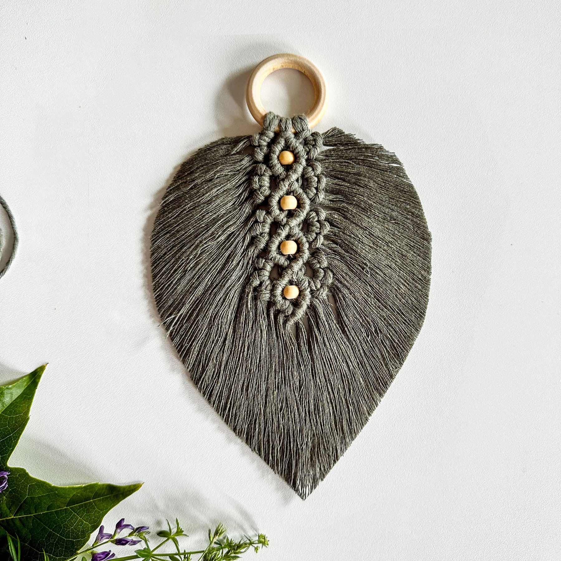 Macrame Feathe Leaf in yellow Boho Macrame