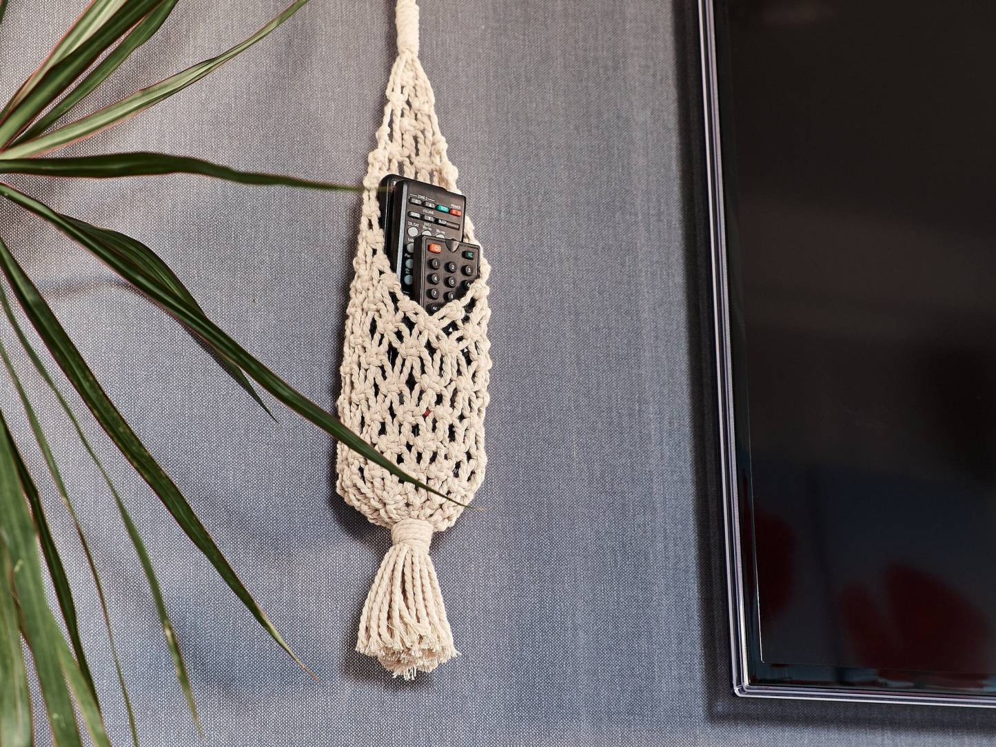 Macrame remote control holder, Wall hanging organizer, Fathers Day gift from daughter, Cottagecore room decor, Home organization