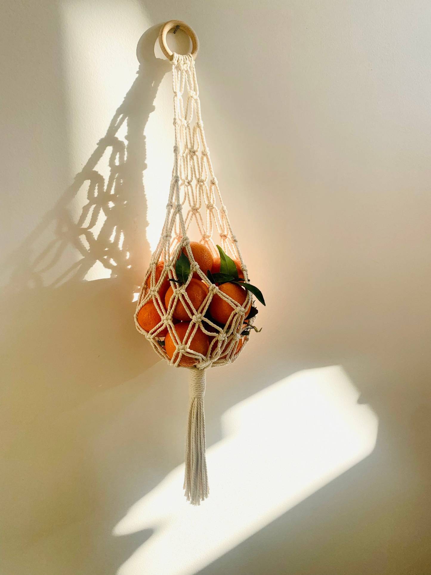 Macrame fruit basket - macrame fruit hanger - hanging basket