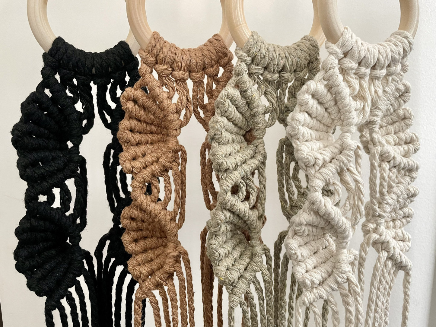 Boho Style Macrame Hat Hanger, Hat Hanger Wall Decor, Hat Rack, Hat Display, Hat Storage, Fall Decor, Boho Decor, Xmas Gifts, Gifts for Her