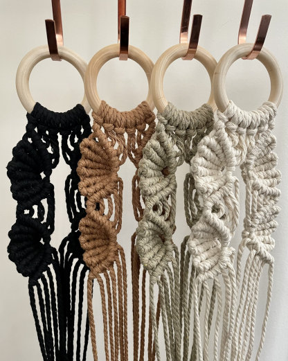 Boho Style Macrame Hat Hanger, Hat Hanger Wall Decor, Hat Rack, Hat Display, Hat Storage, Fall Decor, Boho Decor, Xmas Gifts, Gifts for Her