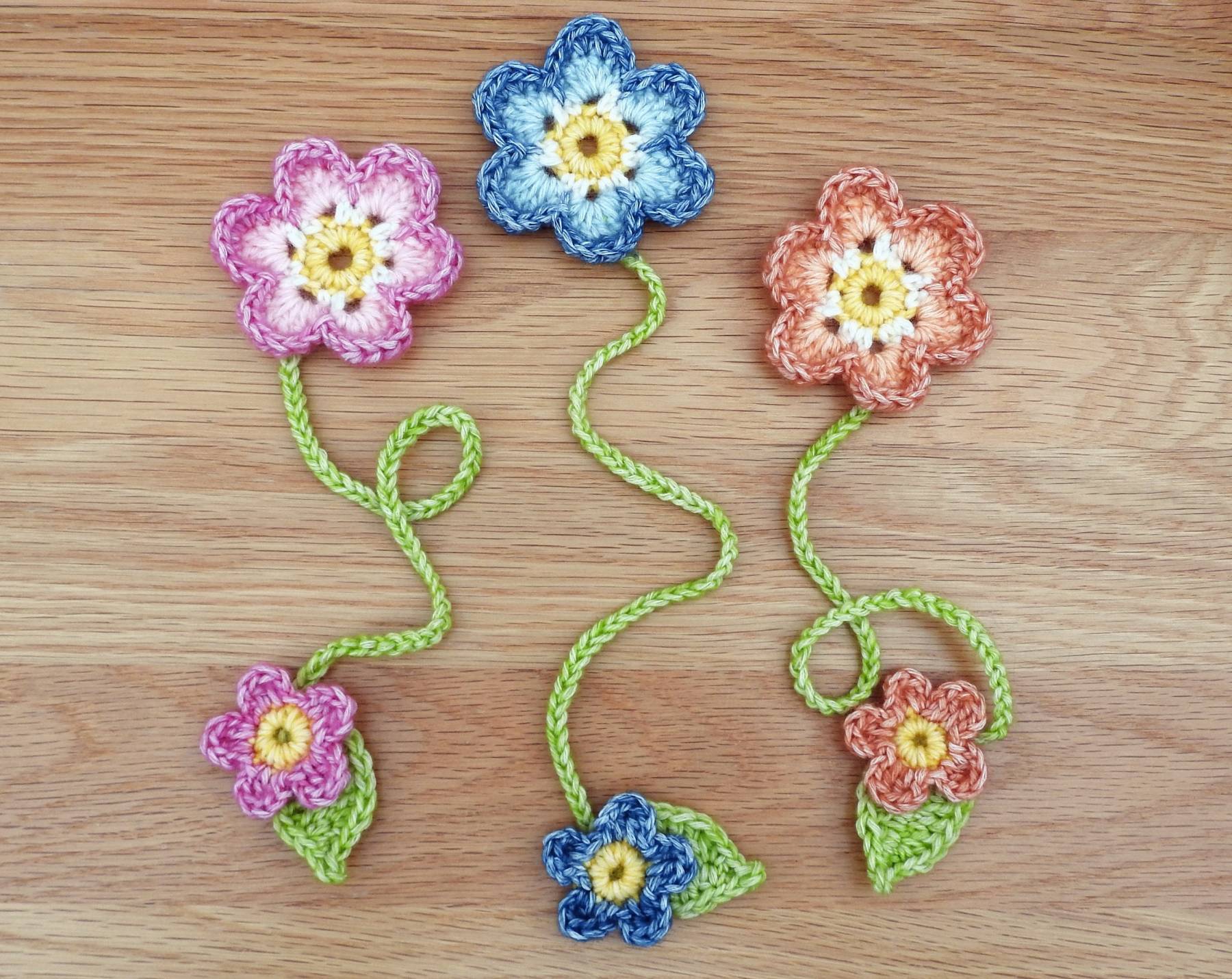 Flower Crochet Bookmark Pattern