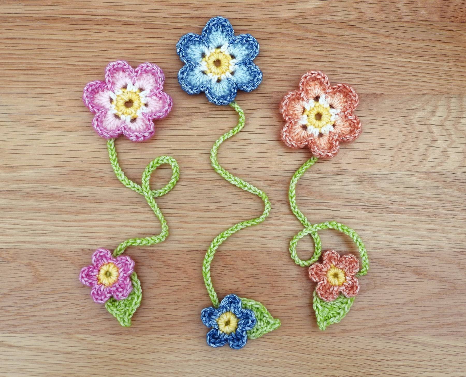 Flower Crochet Bookmark Pattern