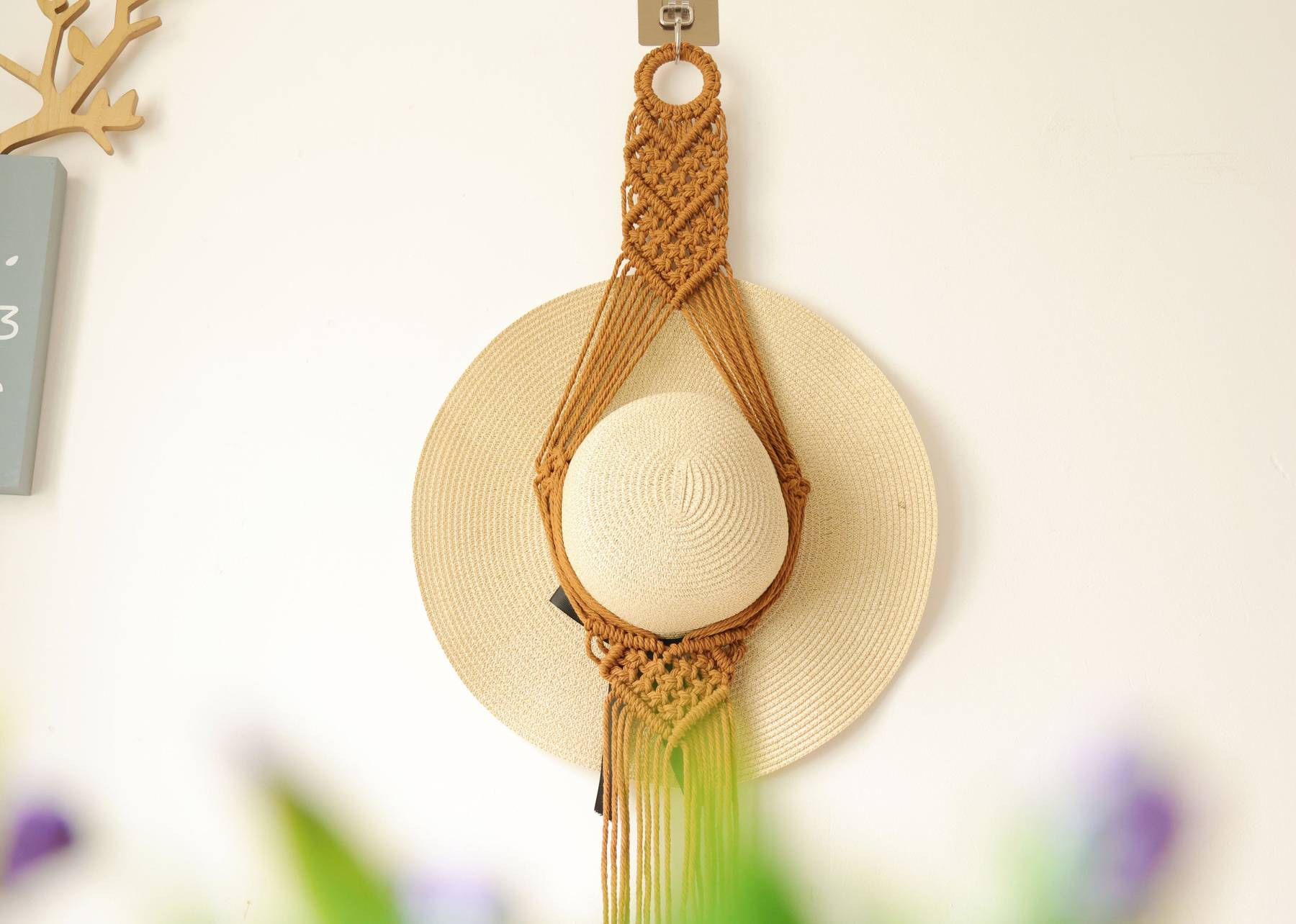 Macrame hat holder, Boho cowboy hat hanger/cap rack, beach hat storge,Macrame hat display, wonderful gift choice