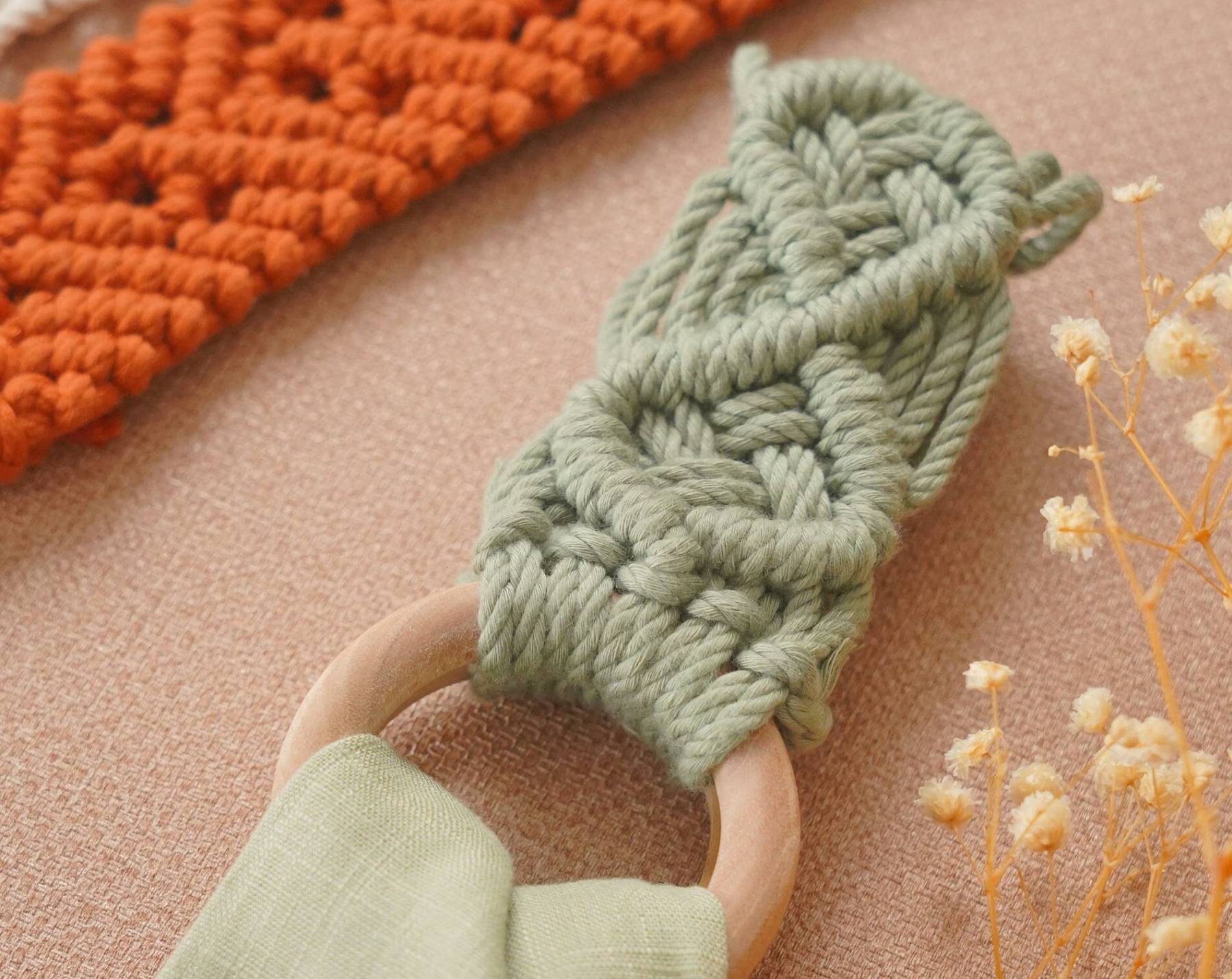 Macrame Towel Holder, Kitchen Organizer, Gift For Mom, Kitchen Accessories, Napkin Holder, Mid Century Modern, Wooden Towel Holder