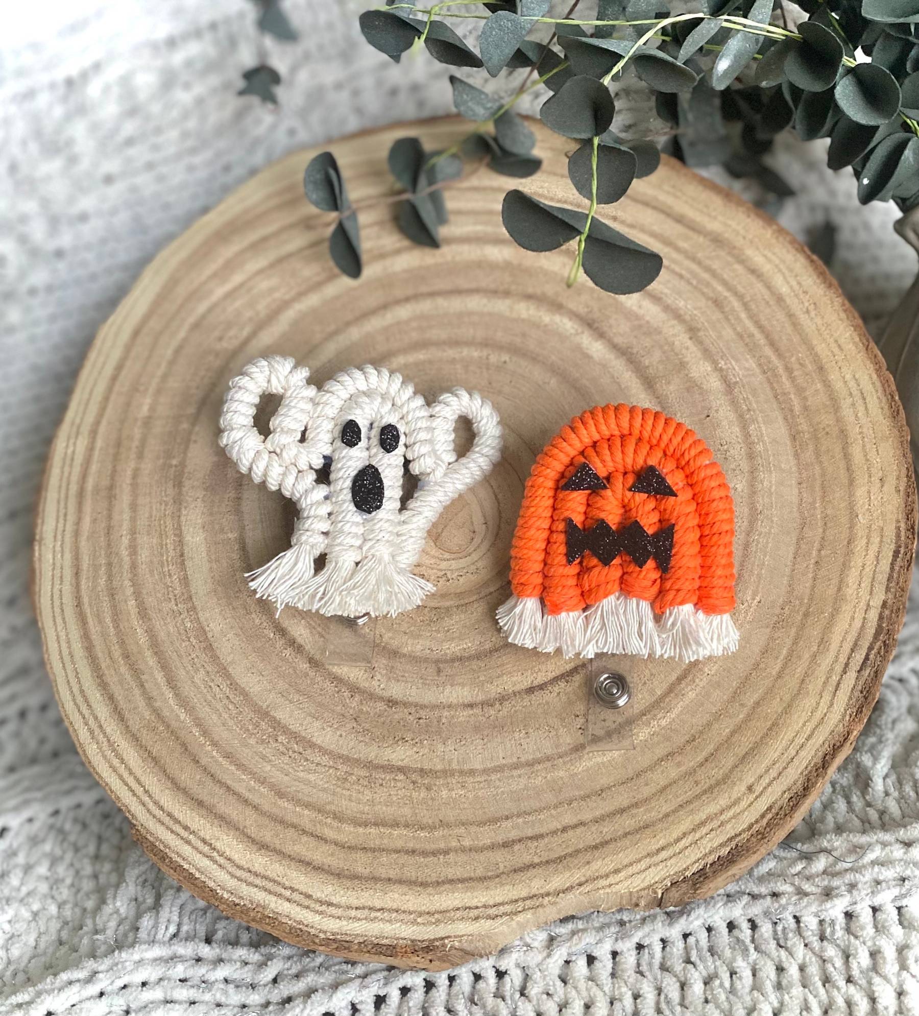 Halloween Macrame Badge Reel, Retractable Reel, Pumpkin Keychains