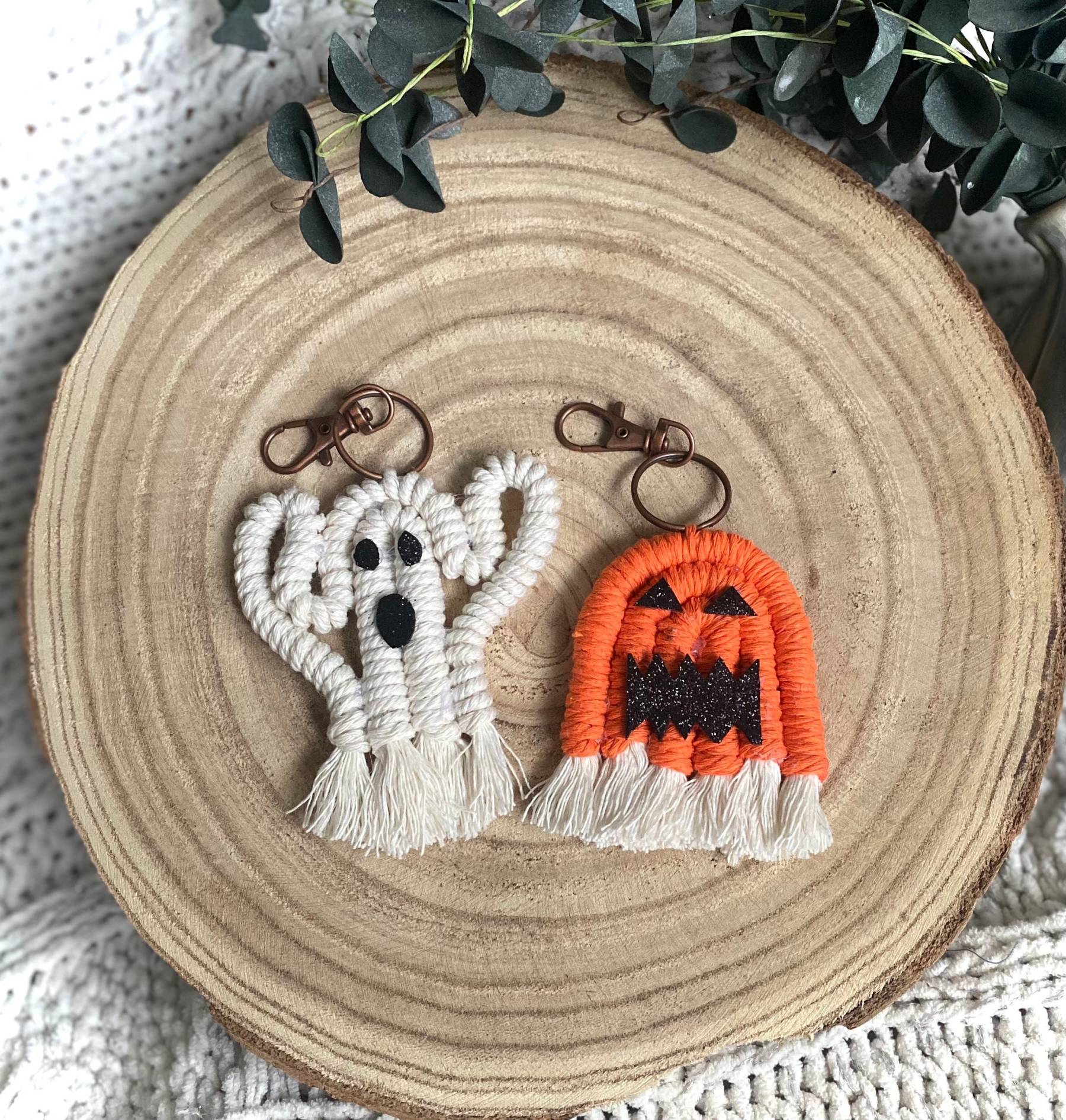 Halloween Macrame Badge Reel, Retractable Reel, Pumpkin Keychains
