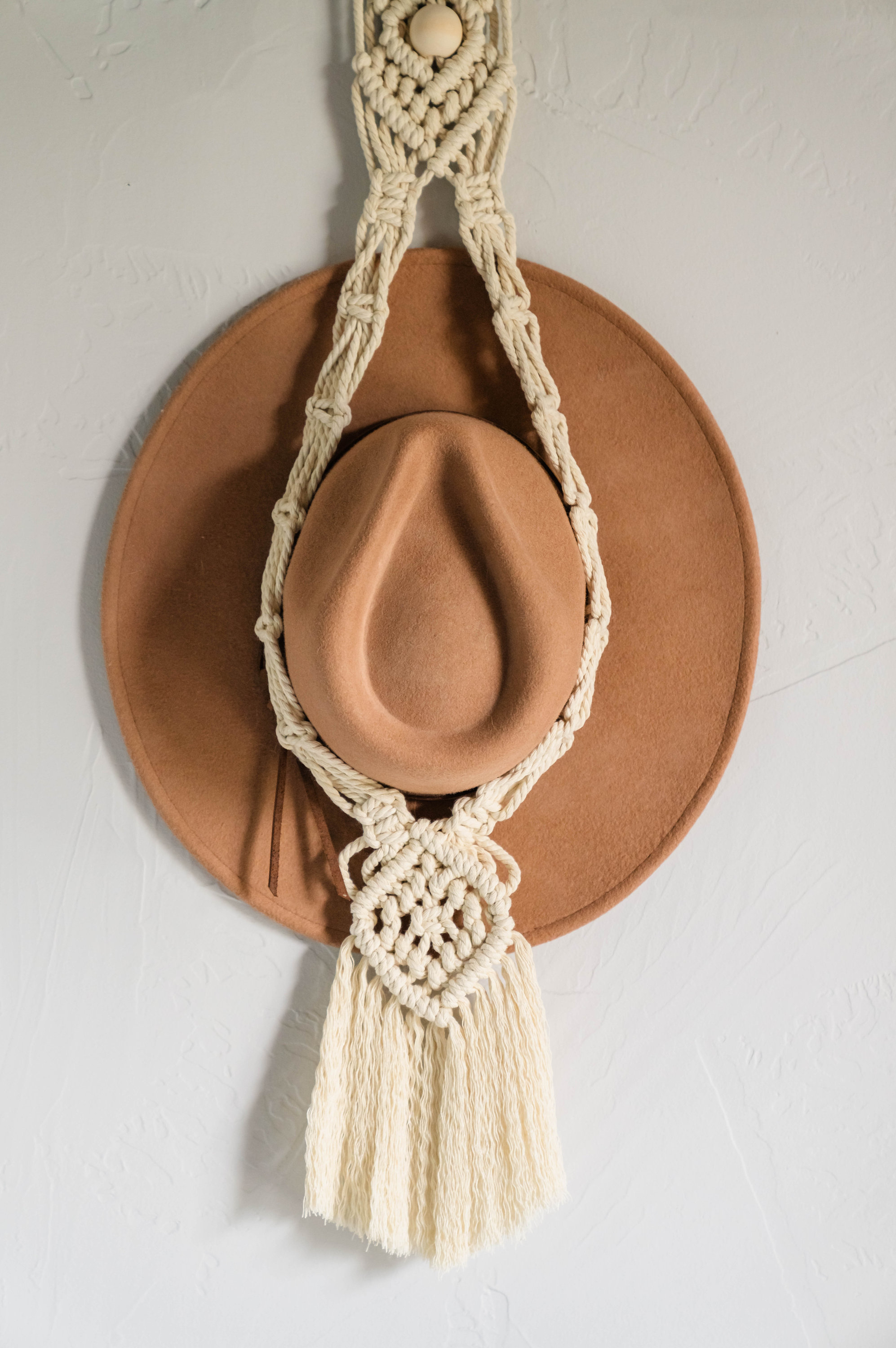 Fedora Hat Holder, Macrame Single Fedora Hat Holder