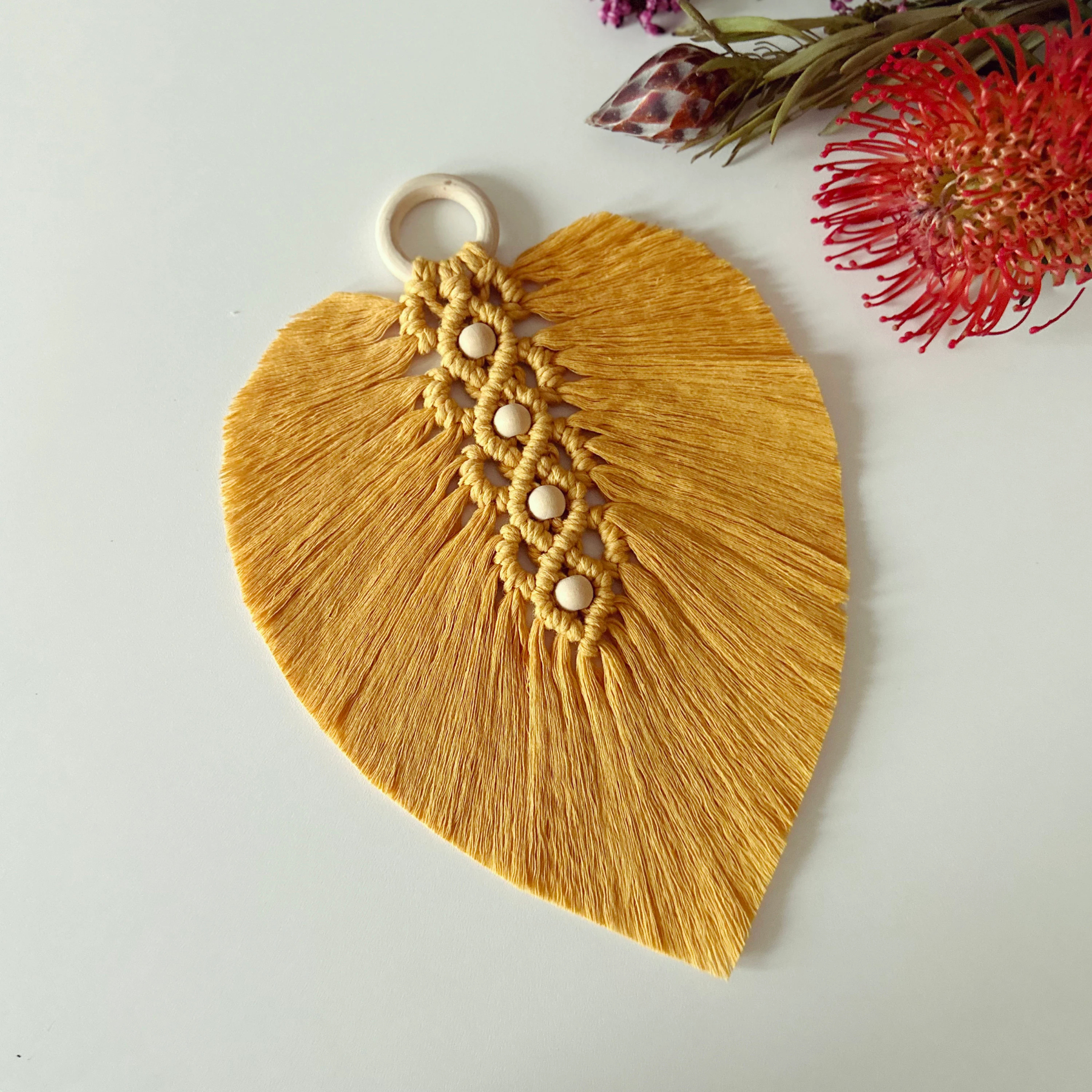 Macrame Feathe Leaf in yellow Boho Macrame