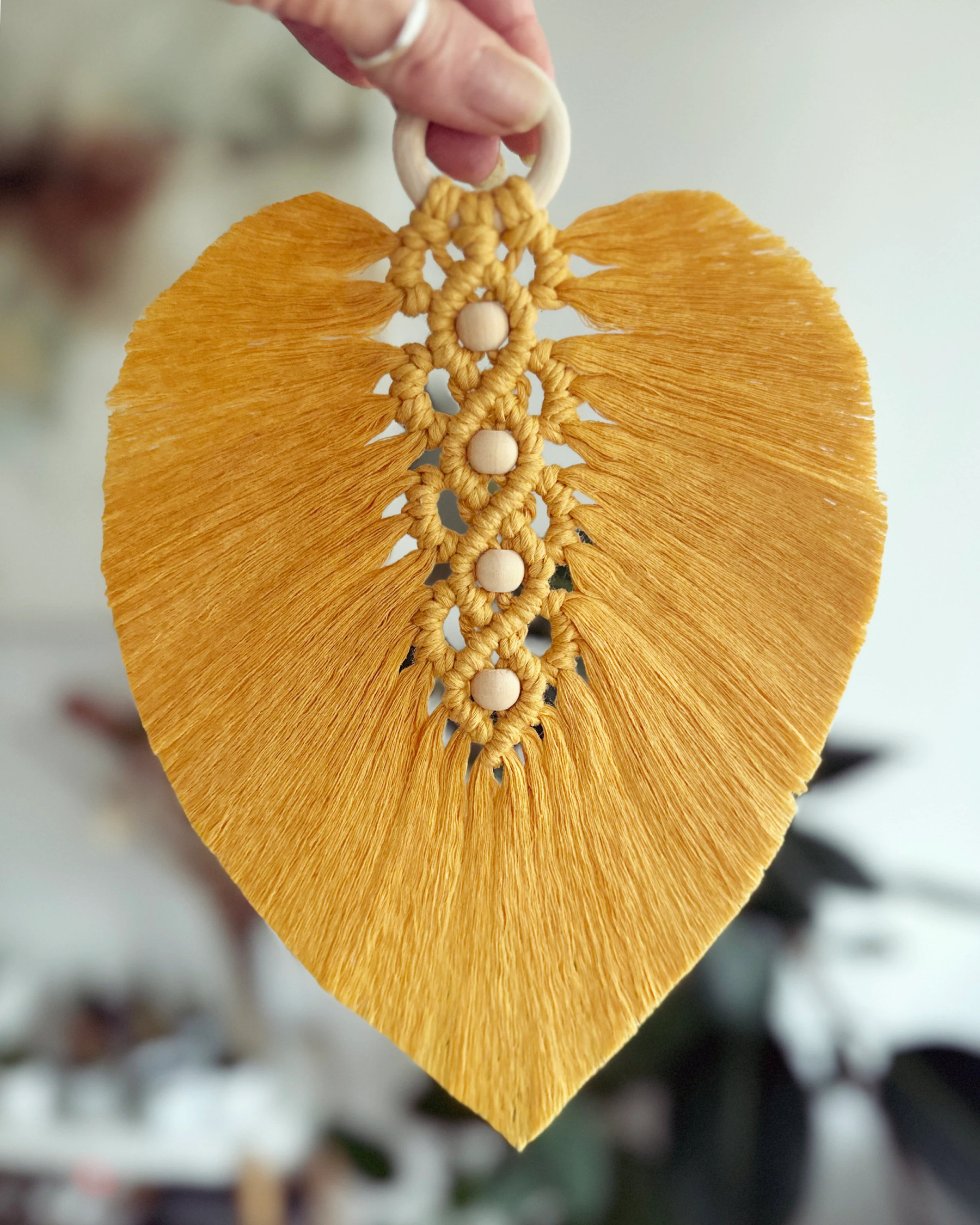 Macrame Feathe Leaf in yellow Boho Macrame