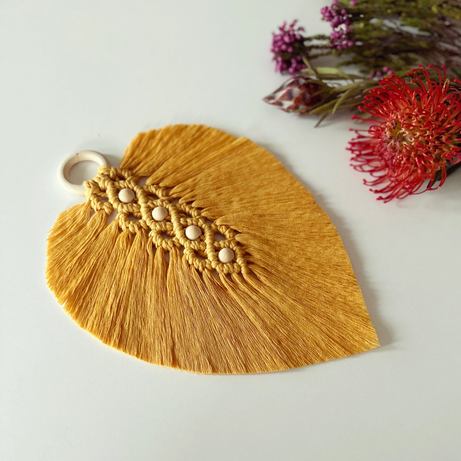 Macrame Feathe Leaf in yellow Boho Macrame