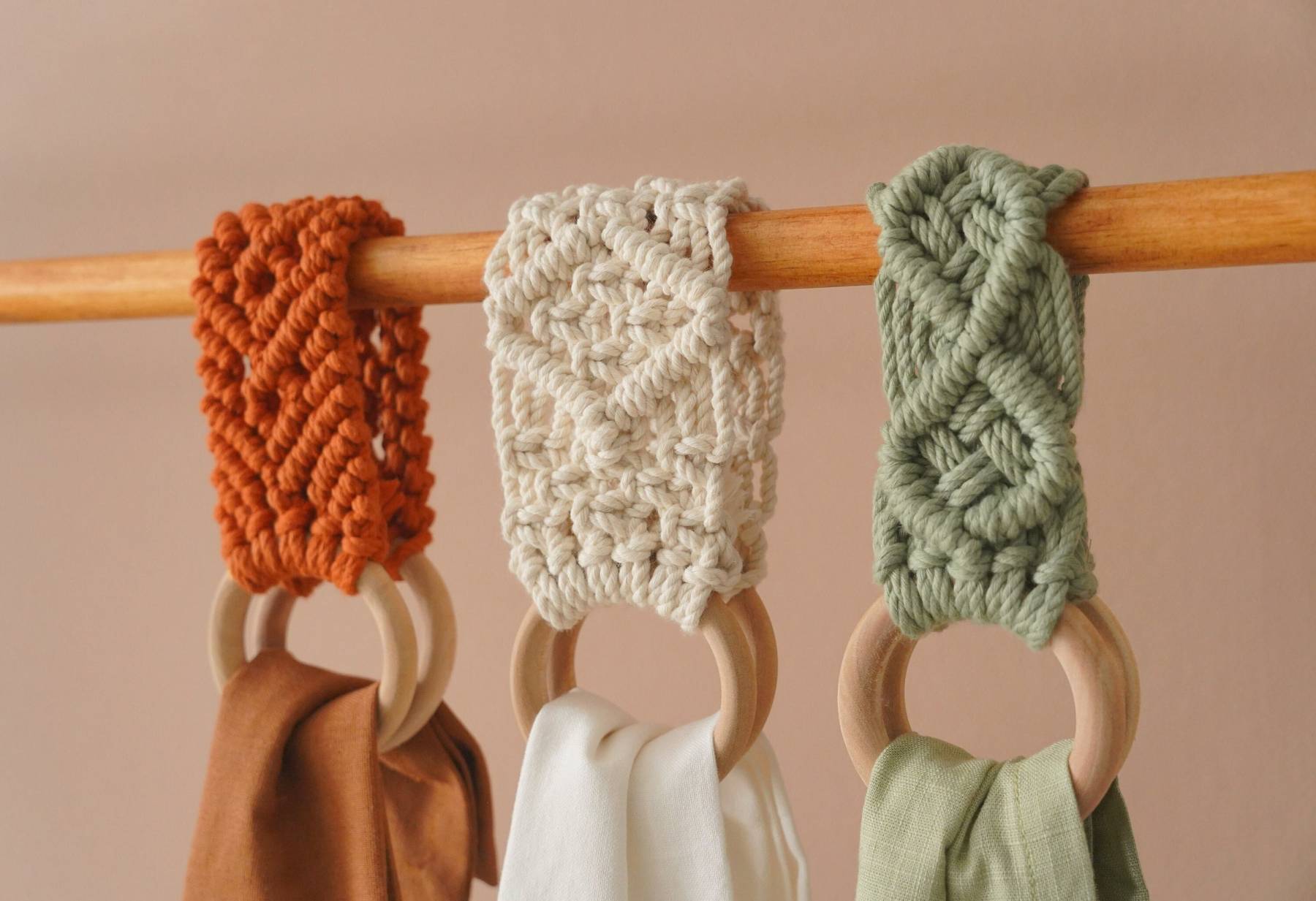 Macrame Towel Holder, Kitchen Organizer, Gift For Mom, Kitchen Accessories, Napkin Holder, Mid Century Modern, Wooden Towel Holder