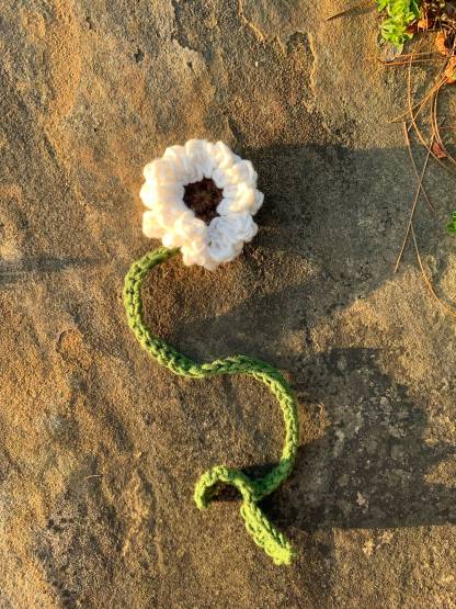 Handmade Flower Crochet Bookmark Floral Design Book Lovers Sunflower Bookmark