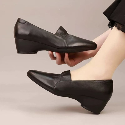 Orthopädische Damenschuhe aus Leder mit weicher Sohle