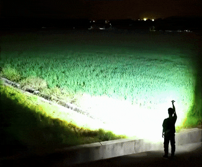 翻译件-JL-微笑鲨迷你高亮便携磁吸强光手电-_09.gif