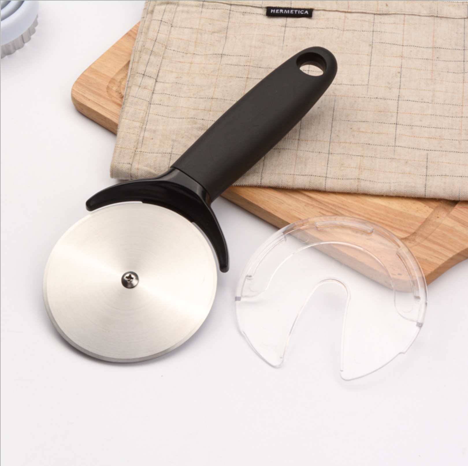 Pizza cutter-Serene Valley