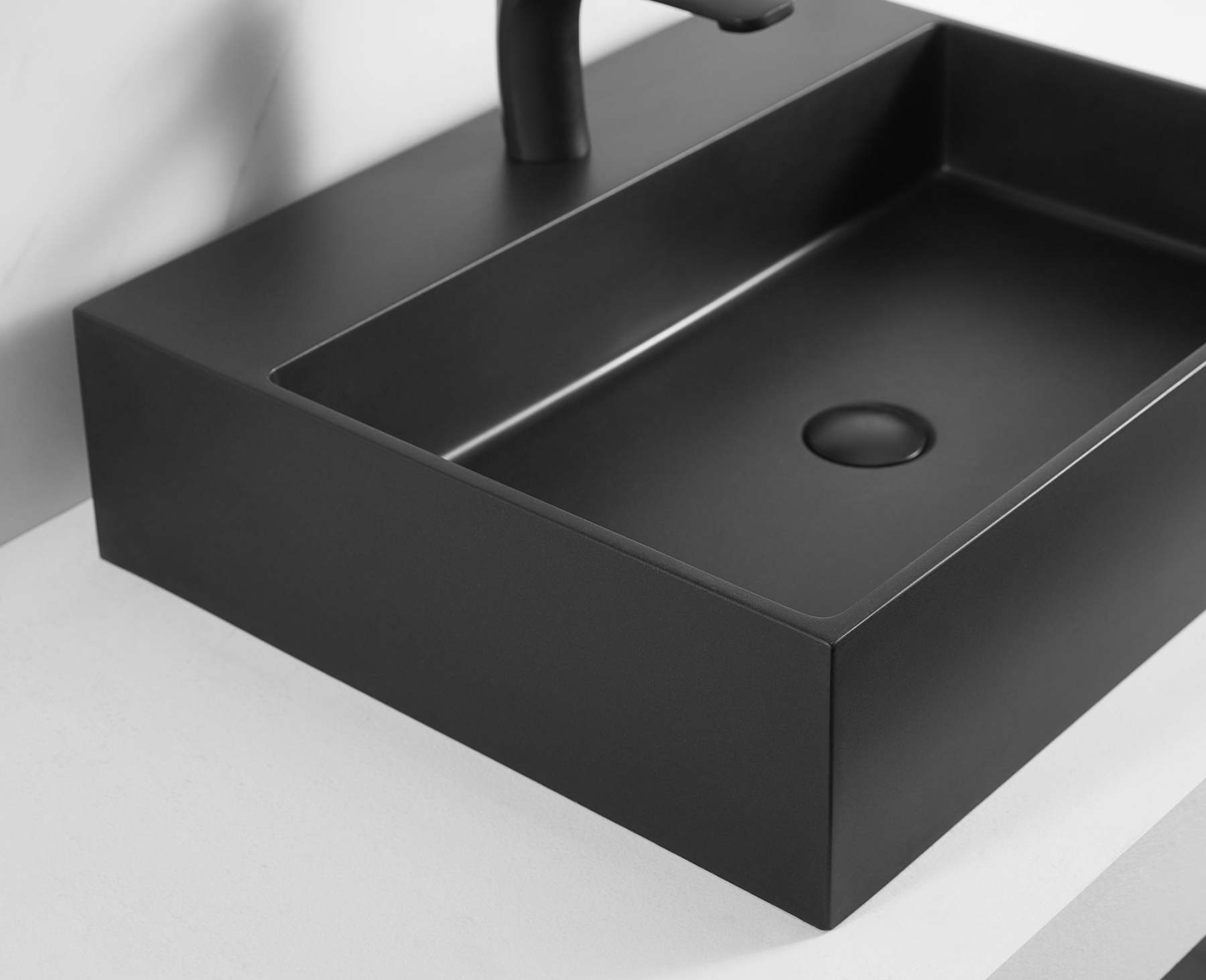 Bathroom sink, Wall-Mount or Countertop Install, 40" Composite Material in Matte Black with Single Faucet Hole， SVWS601-40BK-Serene Valley