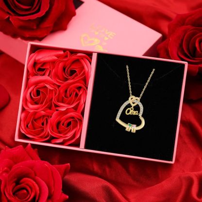 Personalisierte 1 Titel & 1-5 Namen Herz Halskette mit 1-5 Geburtssteinen für Mama/Mutter/Oma-Geschenk Box Set