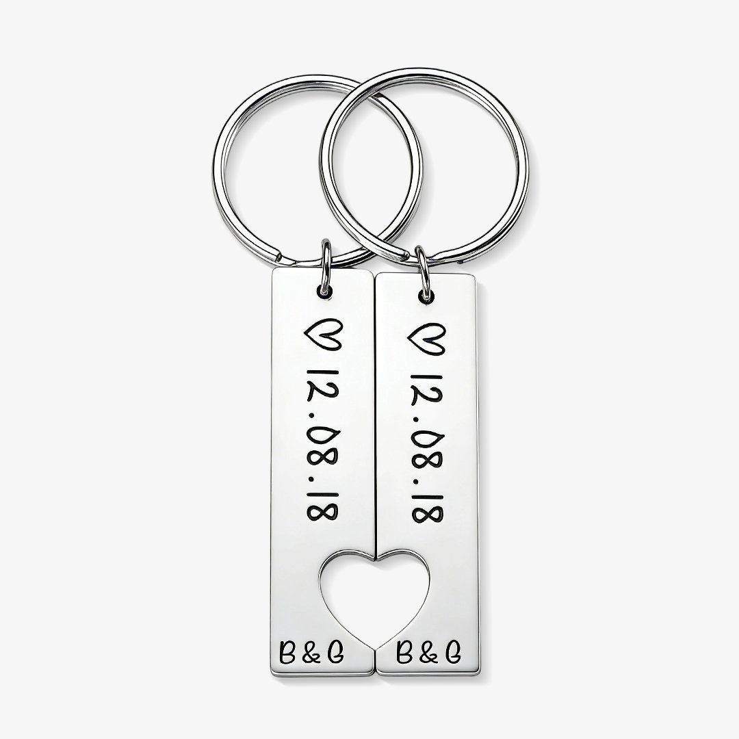 Personalisierbar 2 Buchstaben & Datum- Metall Paar Schlüsselanhänger